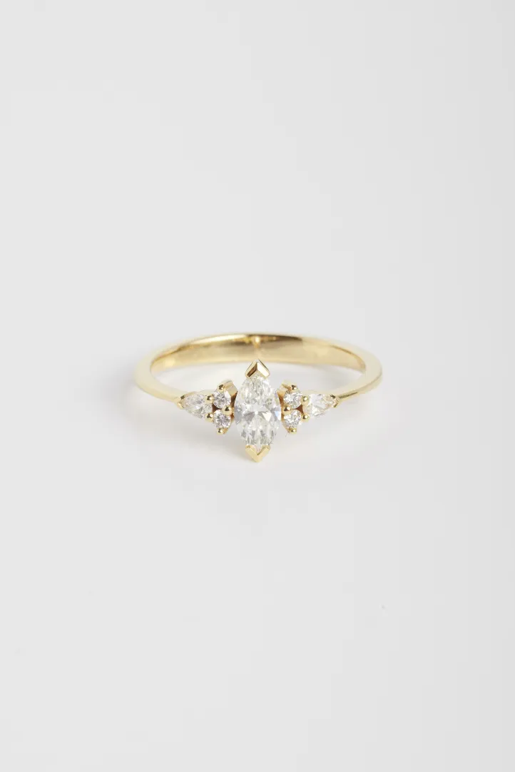 Ring Anne S in yellow gold