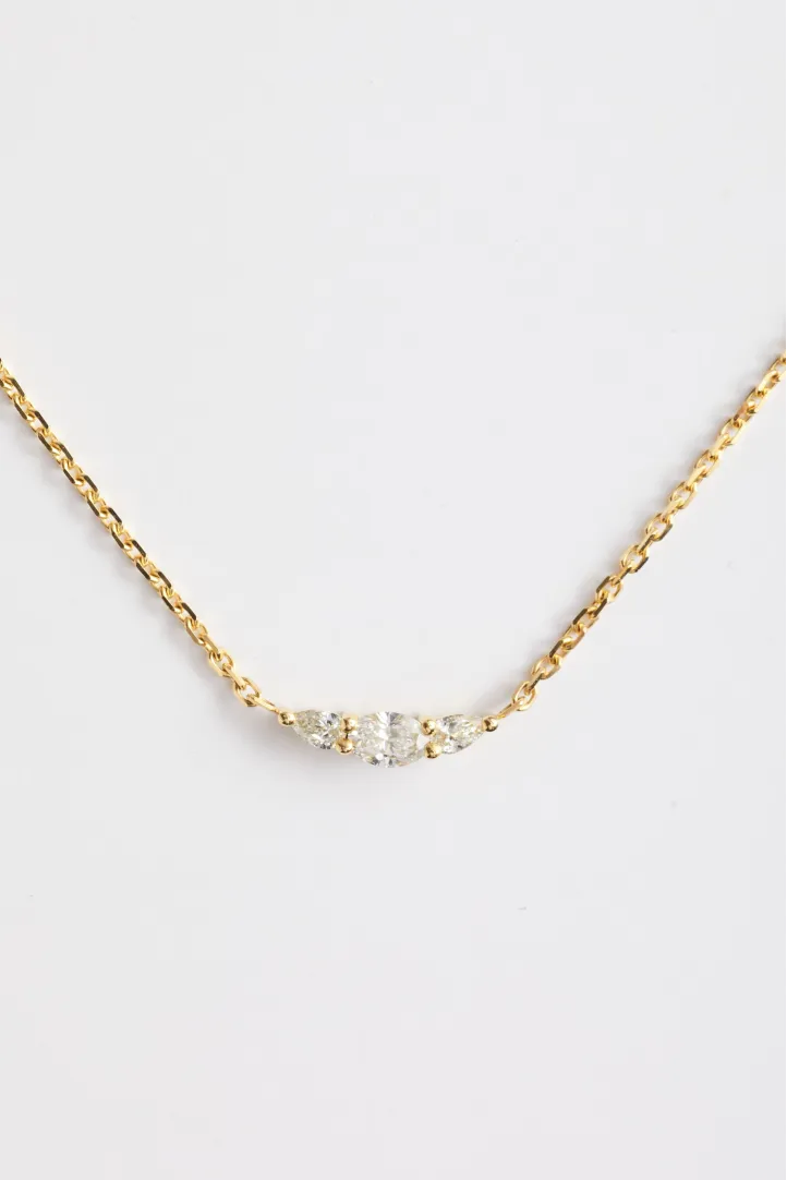 Necklace Collier Lou S in yellow gold