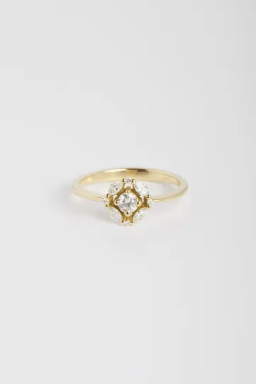 Ring Rina XS in yellow gold