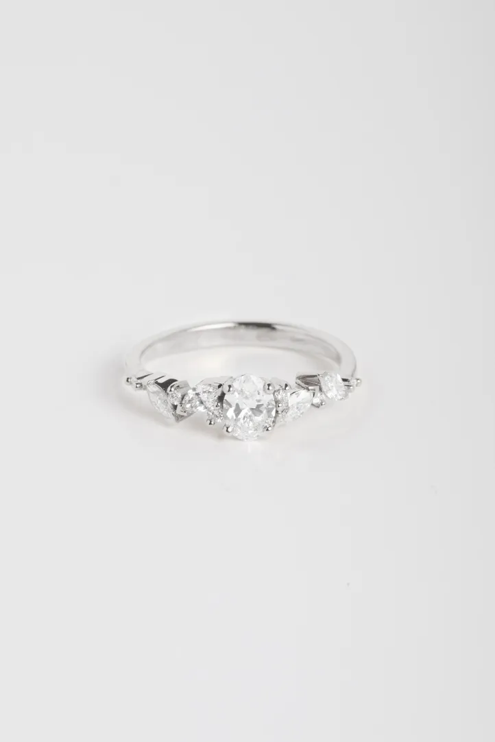 Ring Rania M in white gold